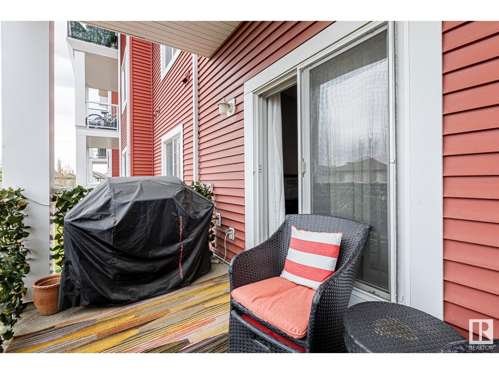 #219 - 226 MACEWAN RD Image 39