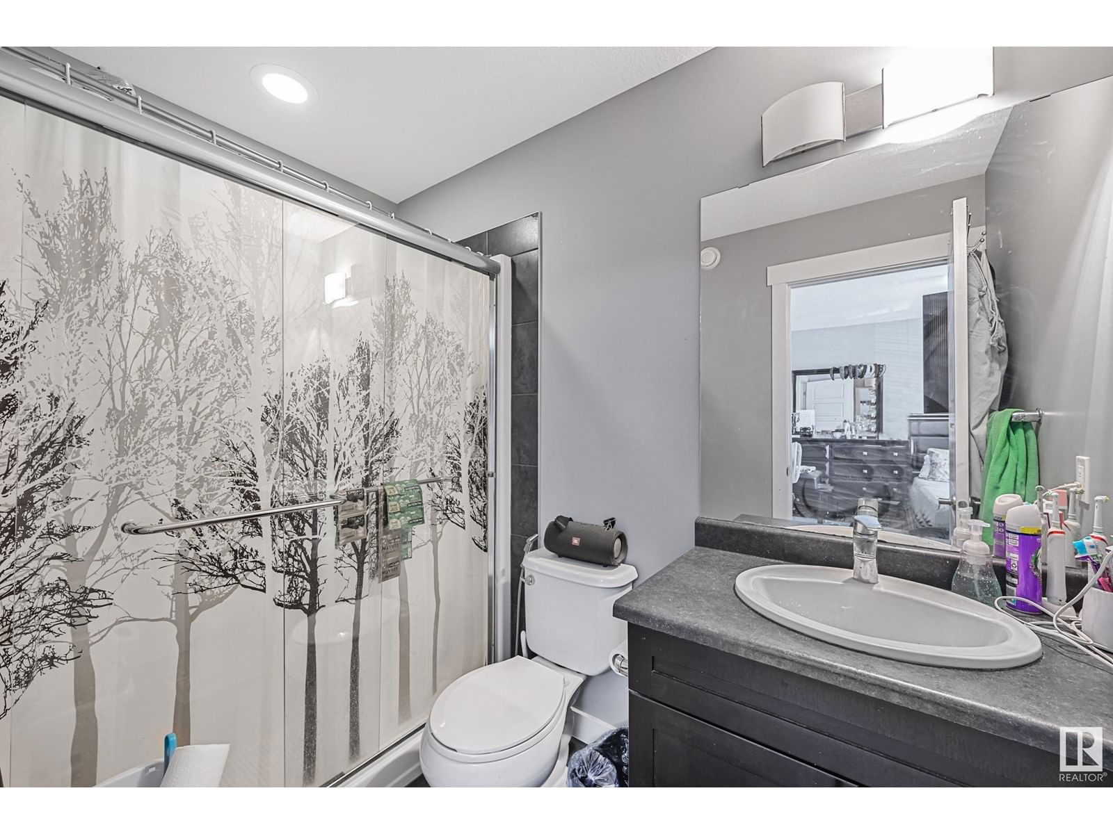 7303 Edgemont Wy Edmonton, Alberta