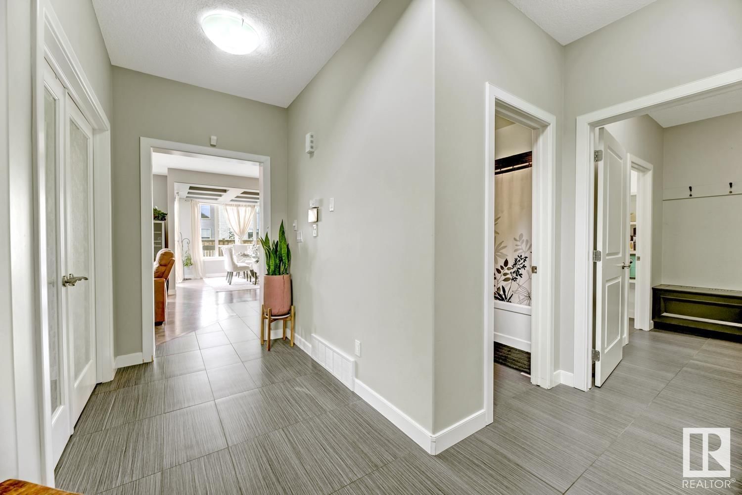 NW - 16516 131 ST Image 10