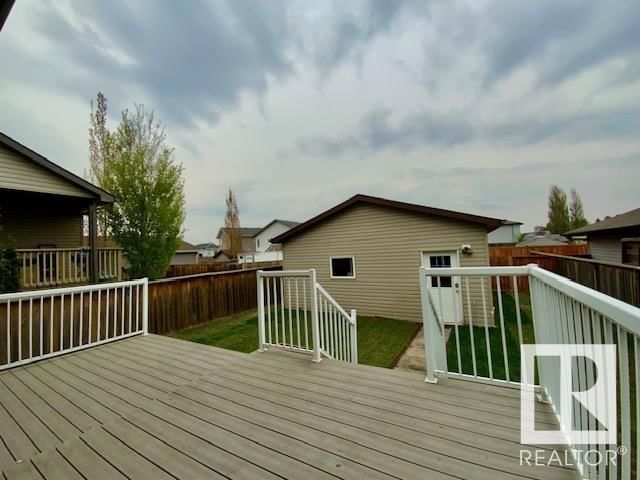 3906 56 AV Image 45