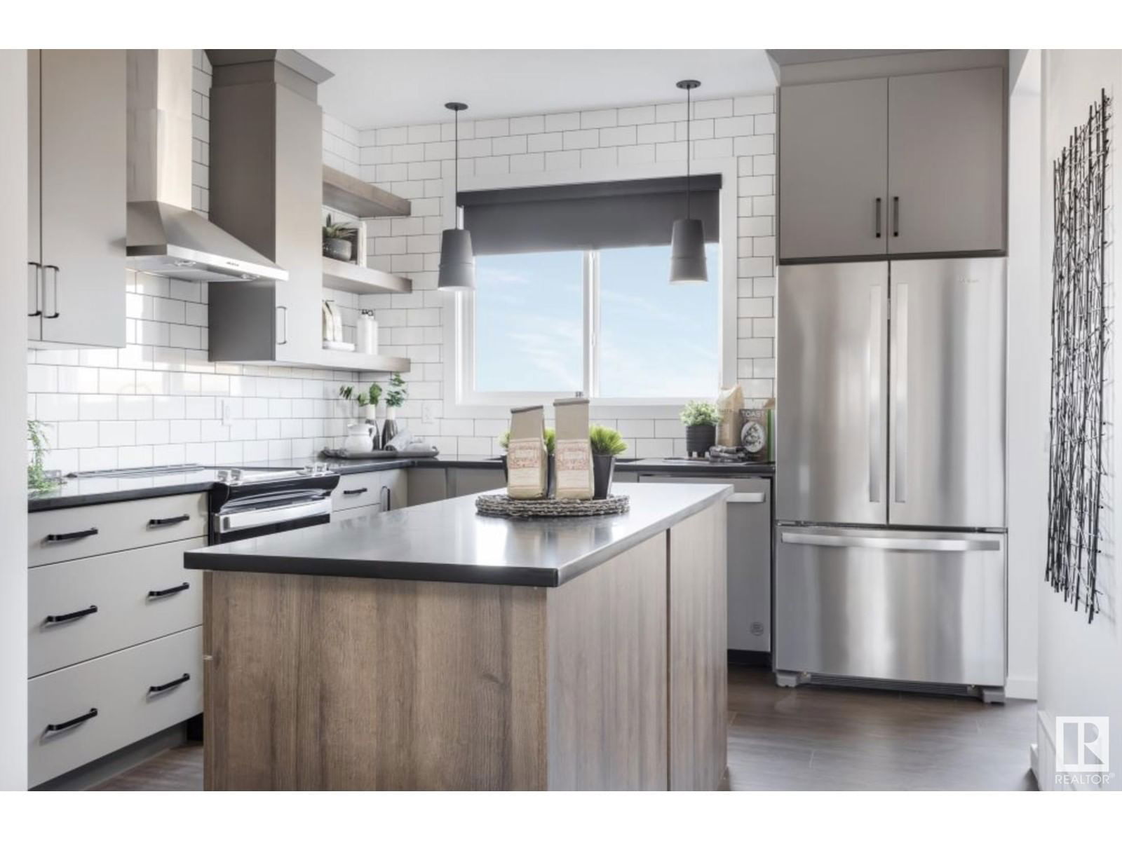 Primary Property View
