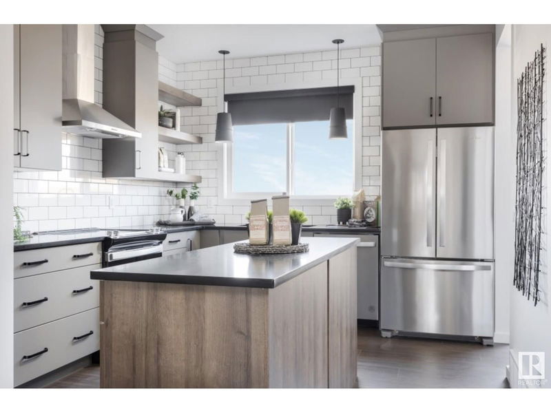 Nw - 21120 25 Ave Edmonton, Alberta