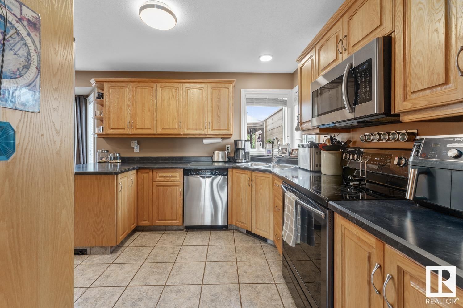 2617 6A AV Image 12