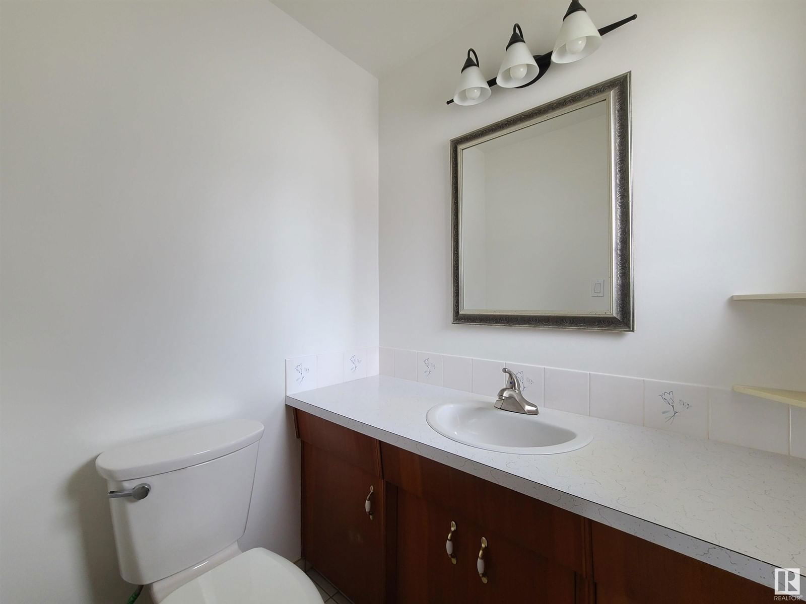 15116 75a St Nw Edmonton, Alberta