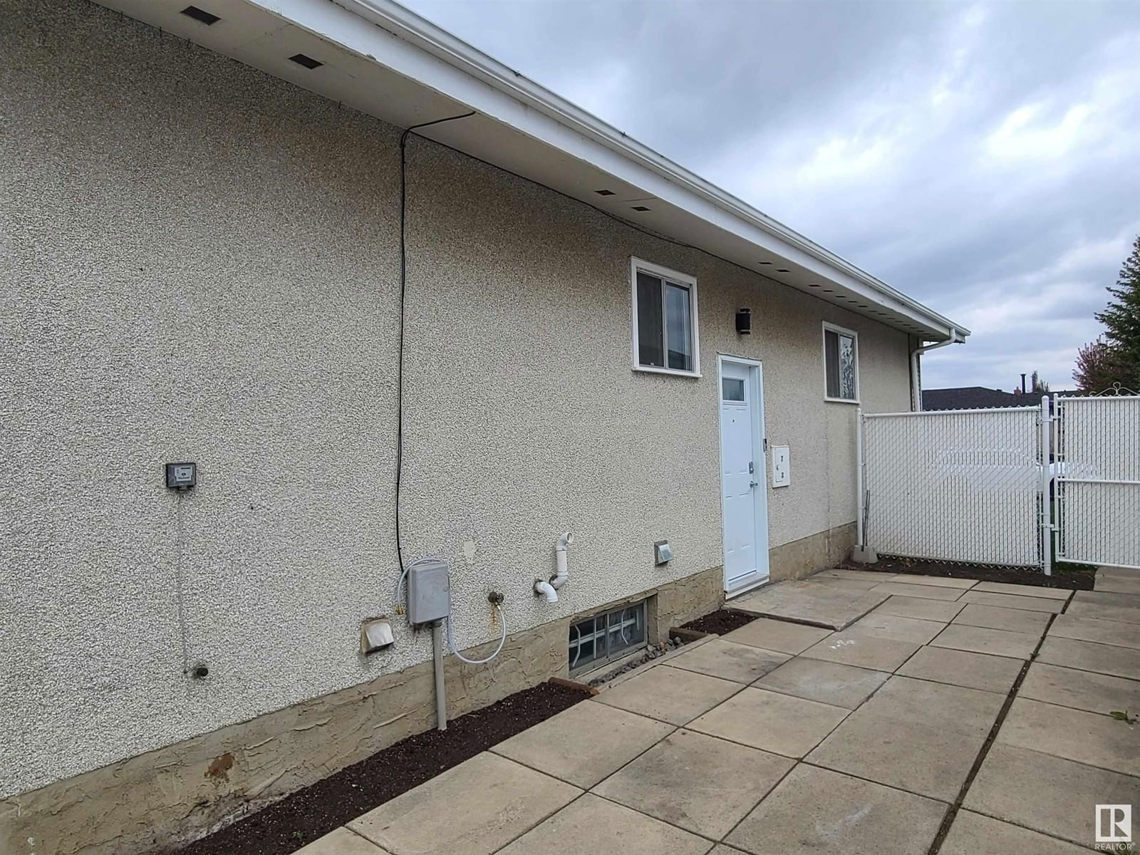 15116 75a St Nw Edmonton, Alberta