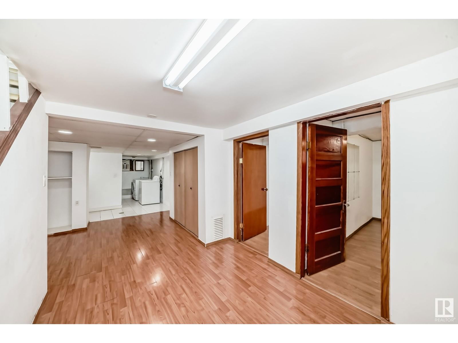 11216 94 St Edmonton, Alberta