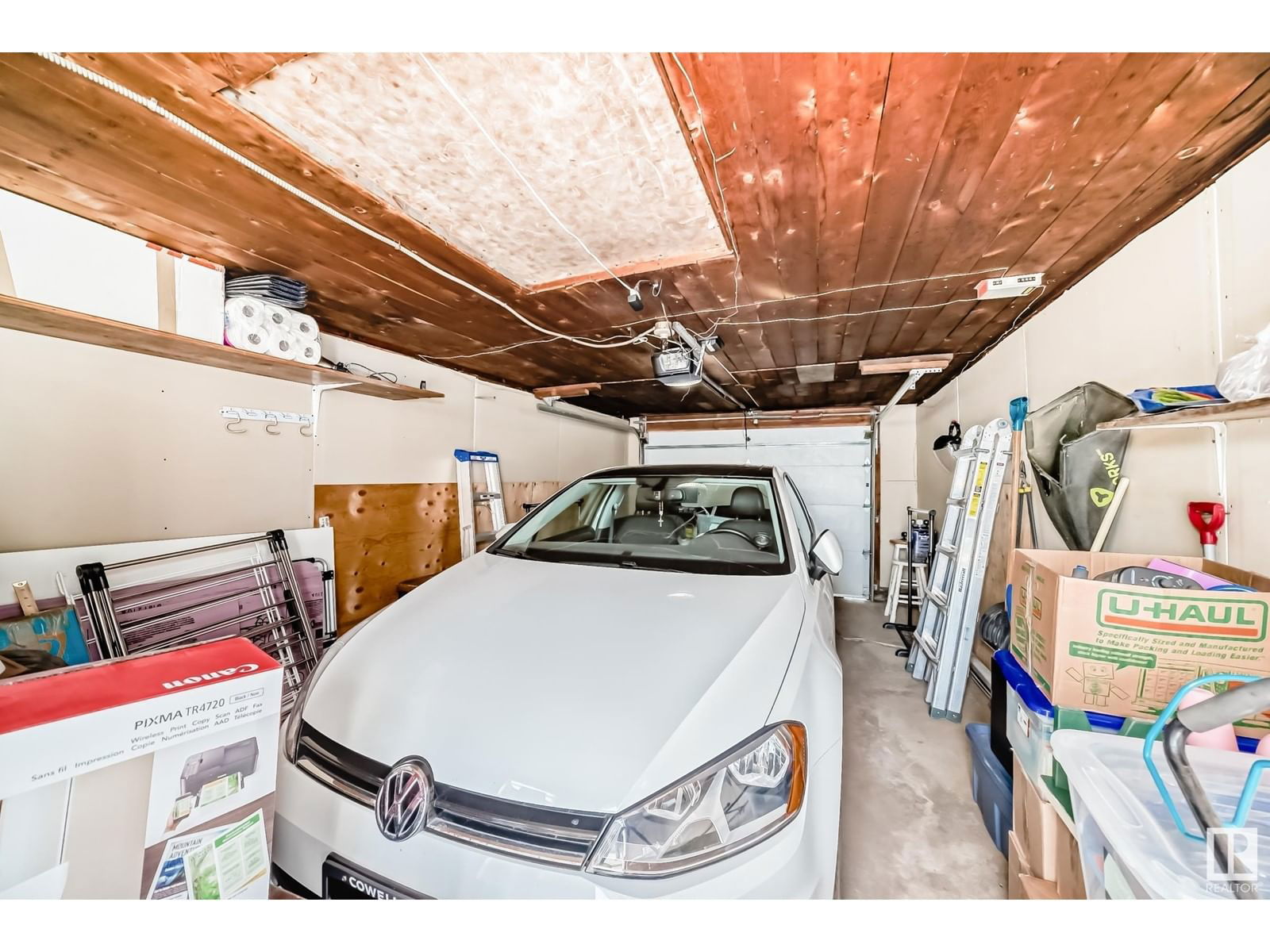 11216 94 St Edmonton, Alberta