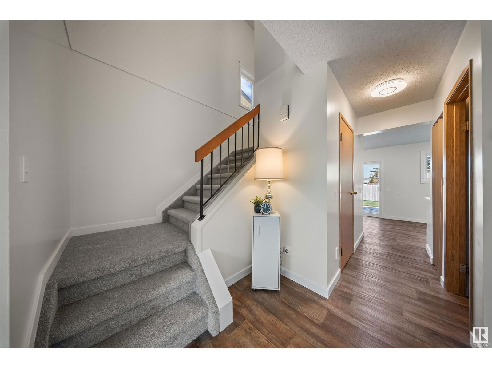 332 Kirkpatrick Cr Edmonton, Alberta
