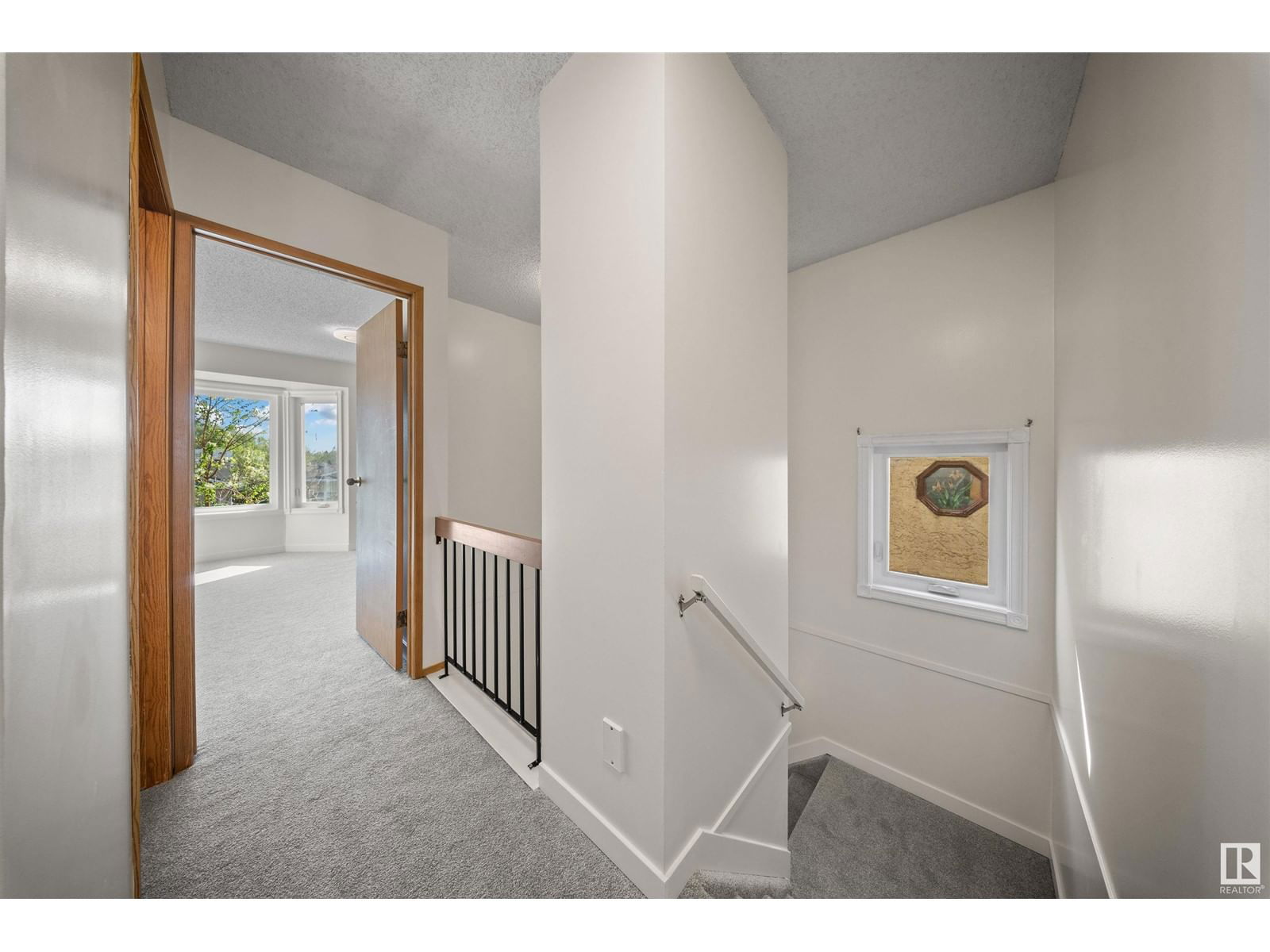 332 Kirkpatrick Cr Edmonton, Alberta