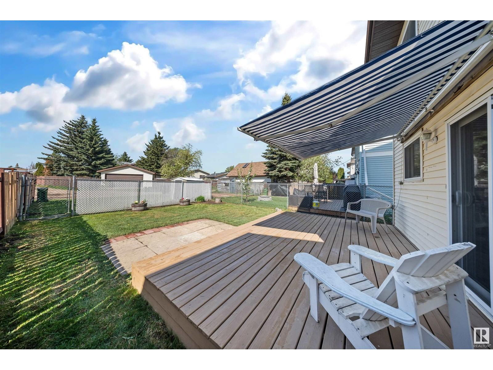 332 Kirkpatrick Cr Edmonton, Alberta