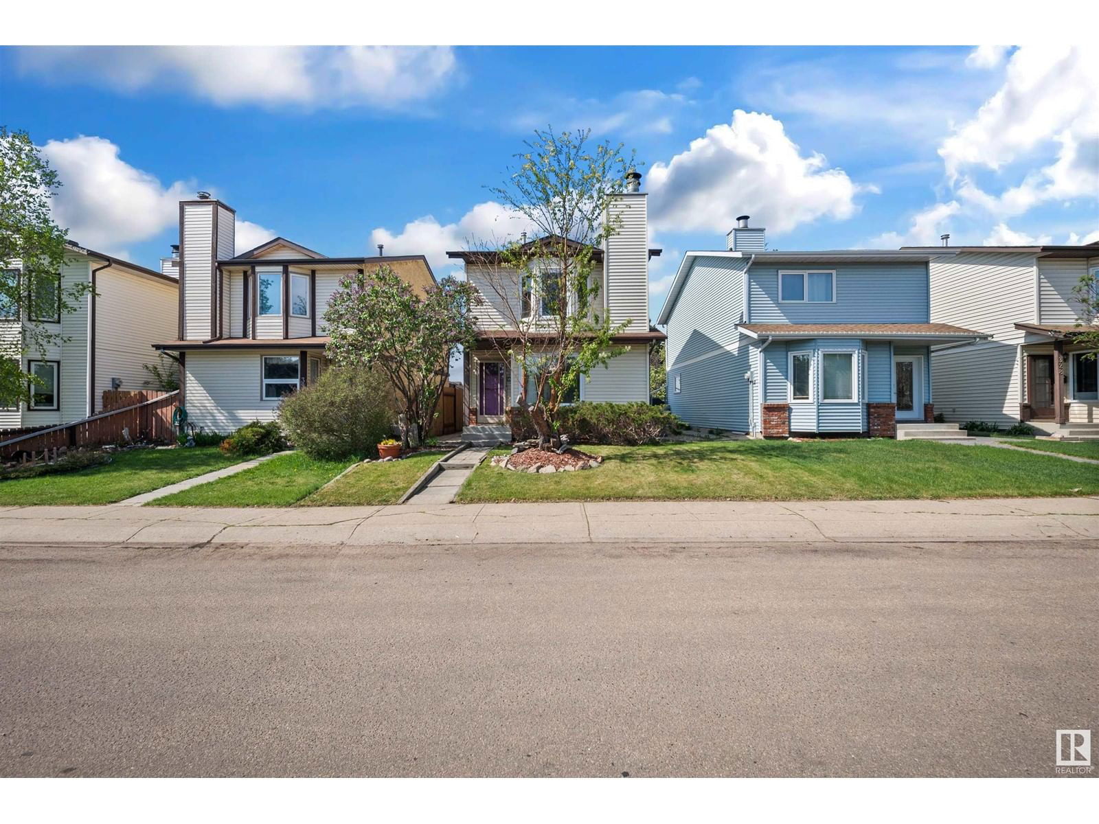 332 Kirkpatrick Cr Edmonton, Alberta