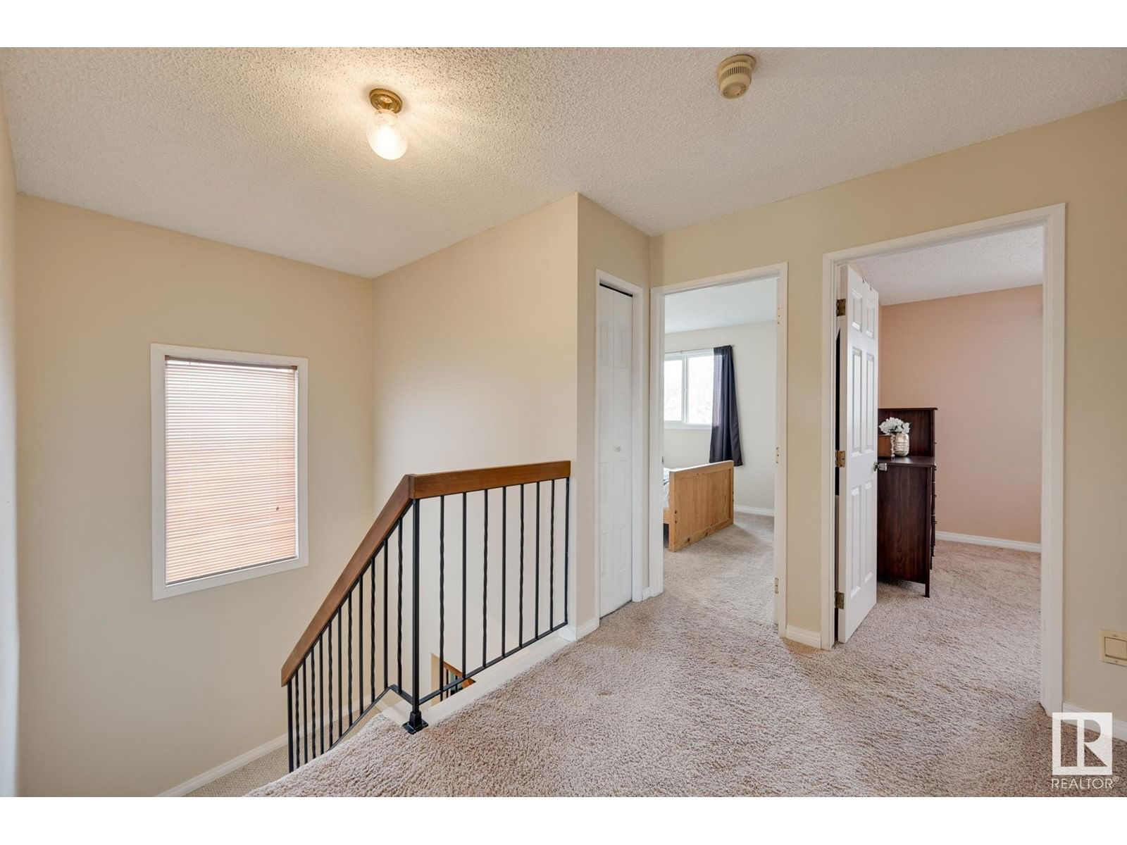 10440 16 Avenue Avenue Edmonton, Alberta