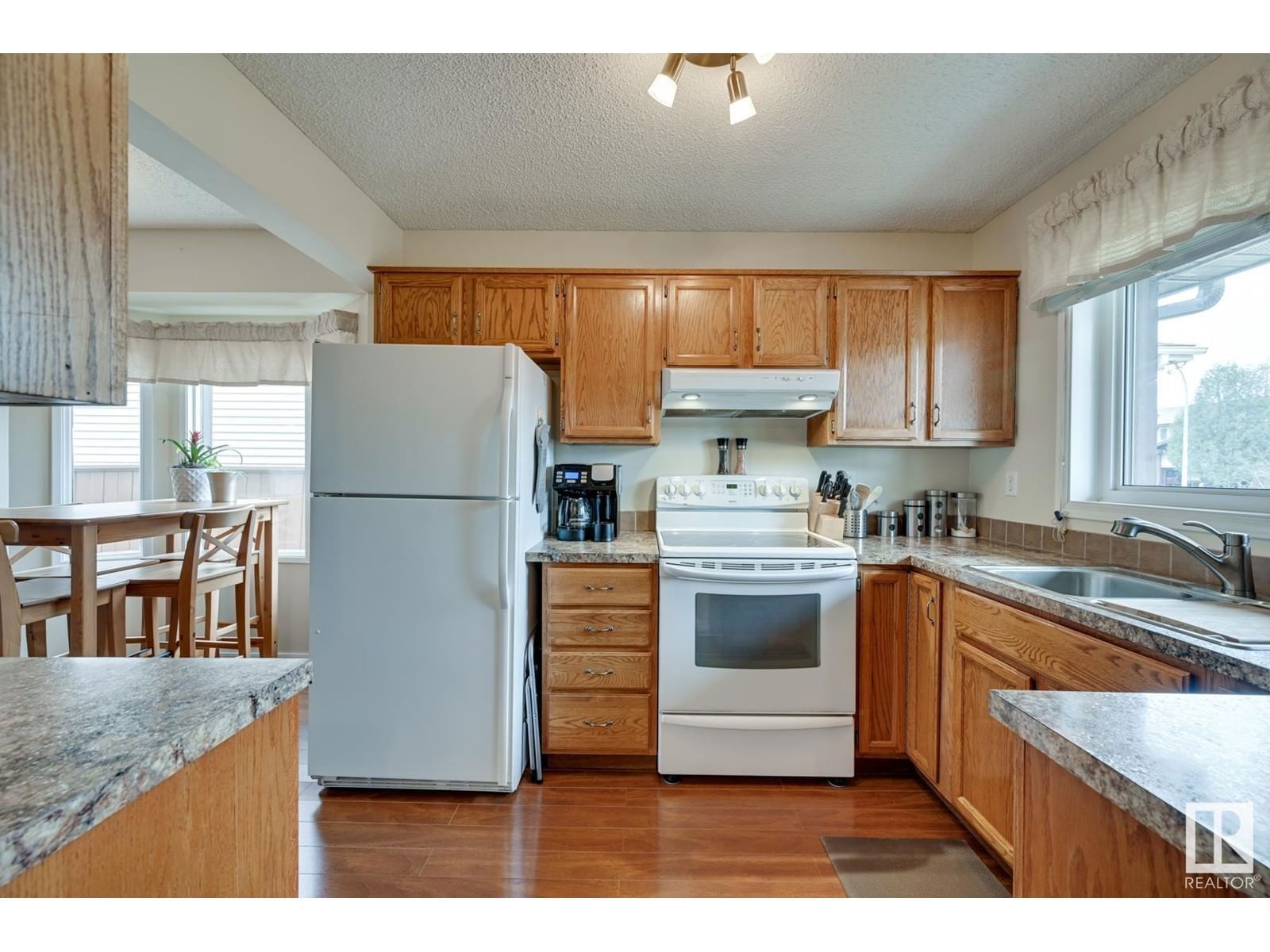 10440 16 Avenue Avenue Edmonton, Alberta