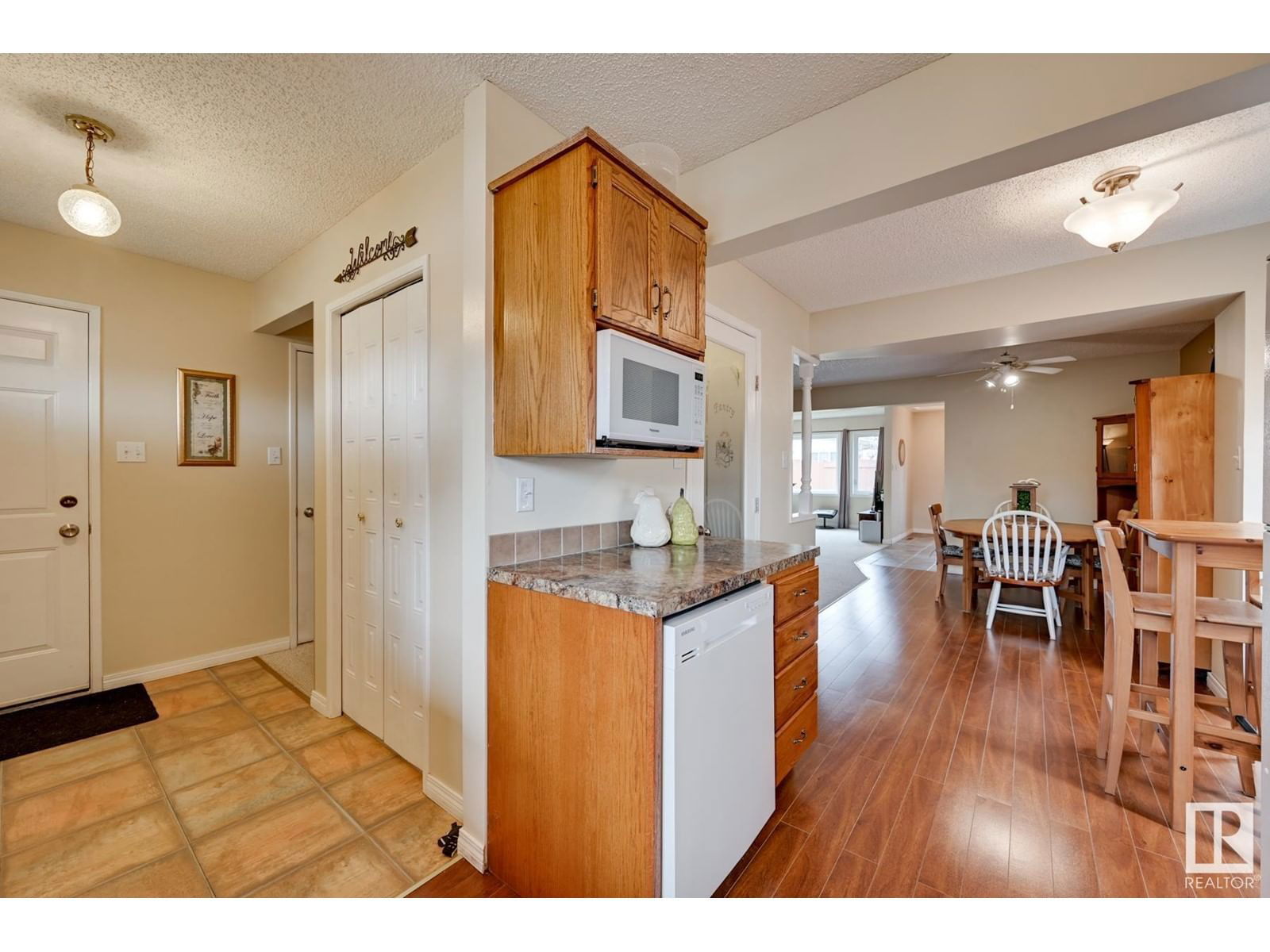 10440 16 Avenue Avenue Edmonton, Alberta