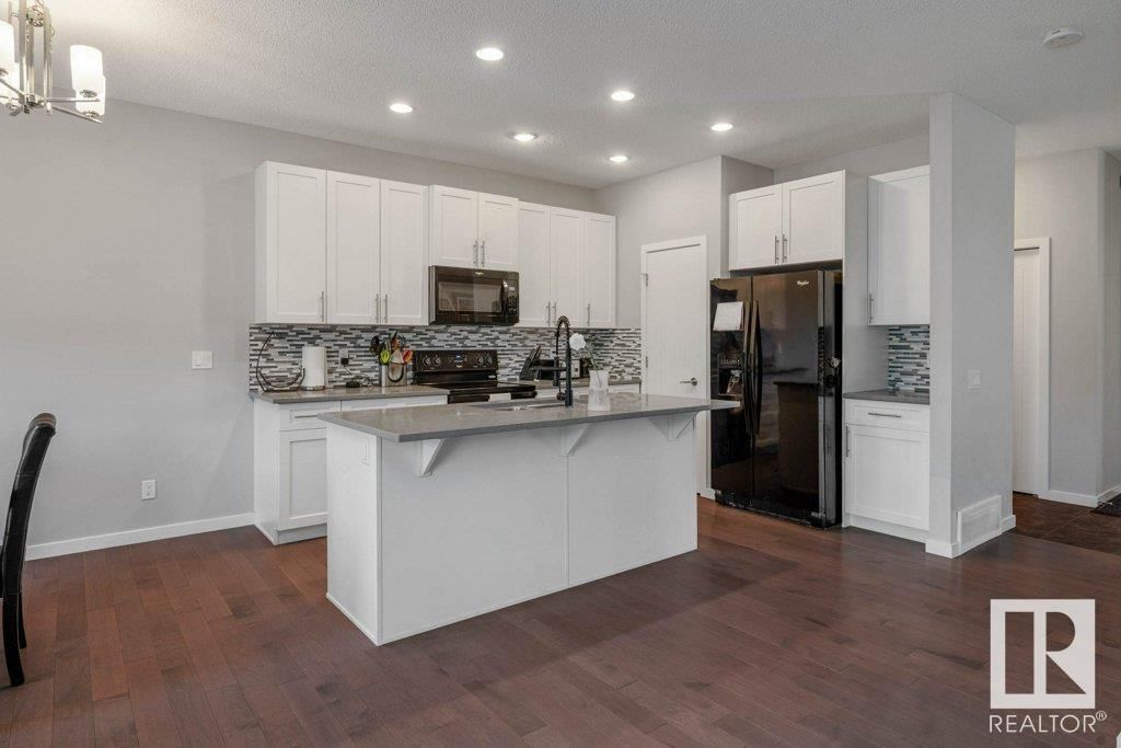 31 RIVIERE TC Image 11