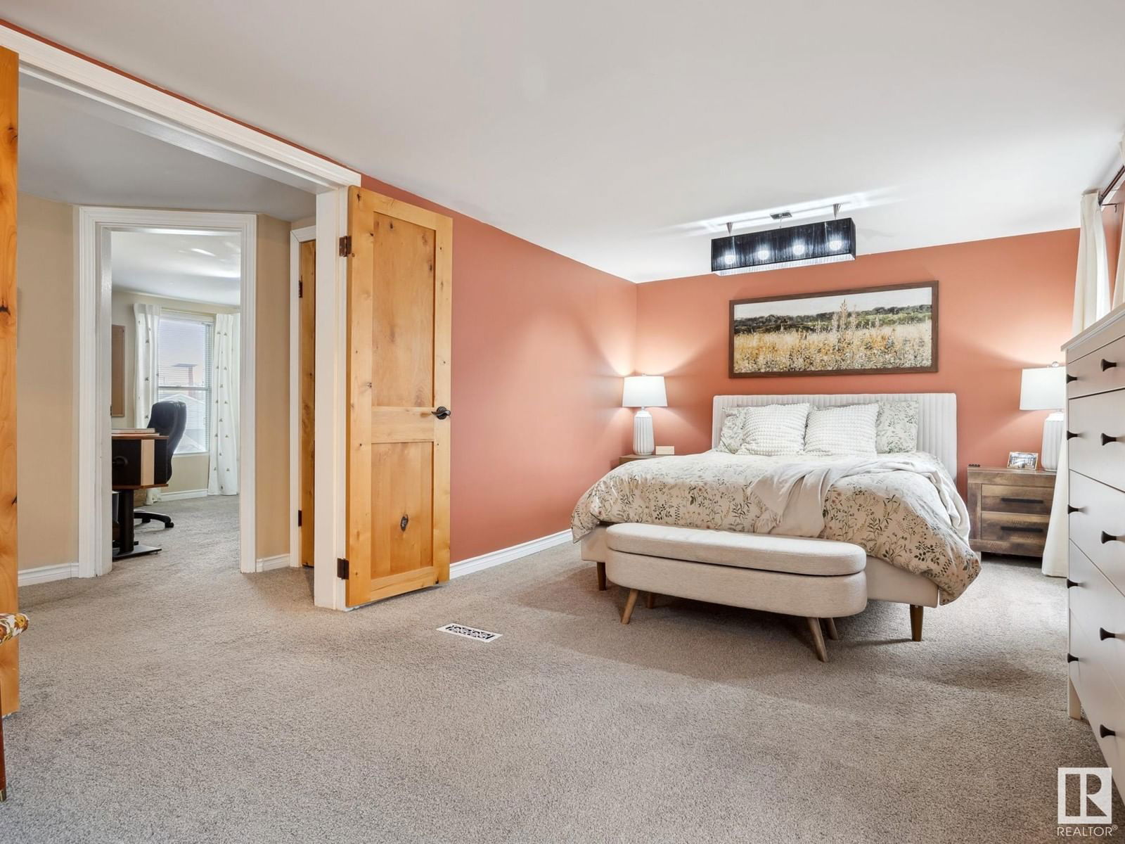 Nw - 11211 95a St Edmonton, Alberta