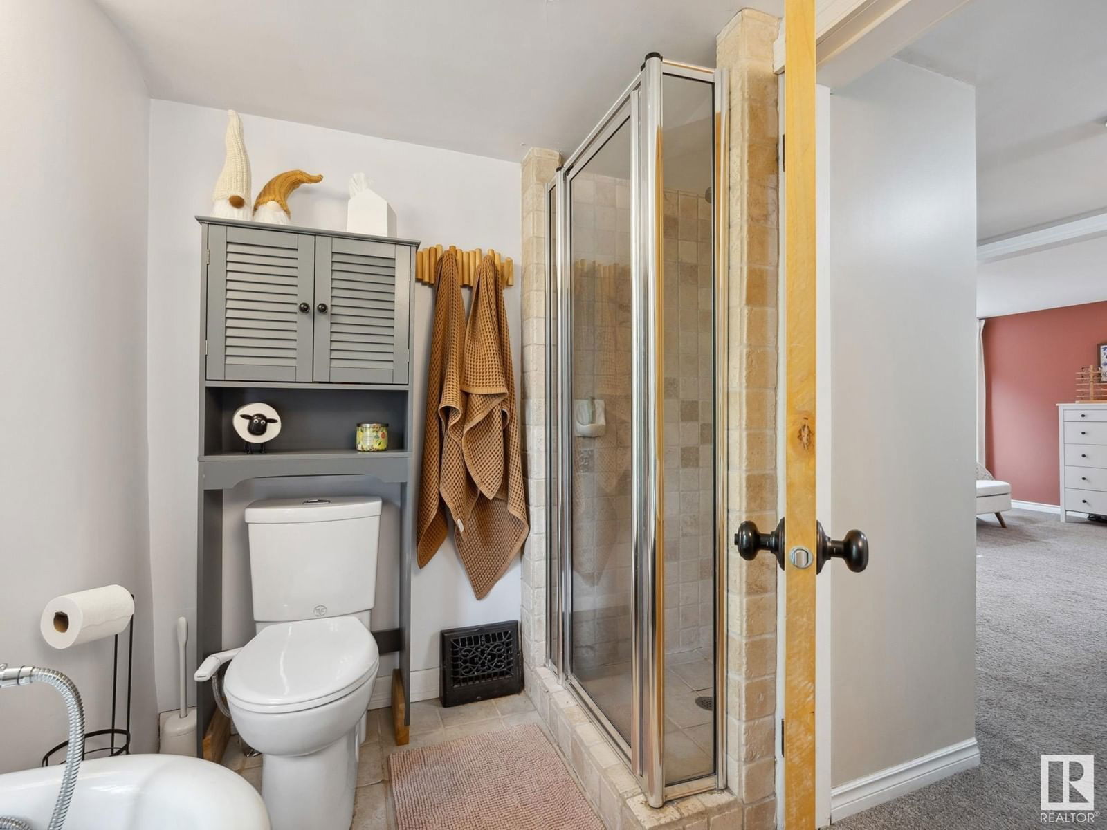 Nw - 11211 95a St Edmonton, Alberta