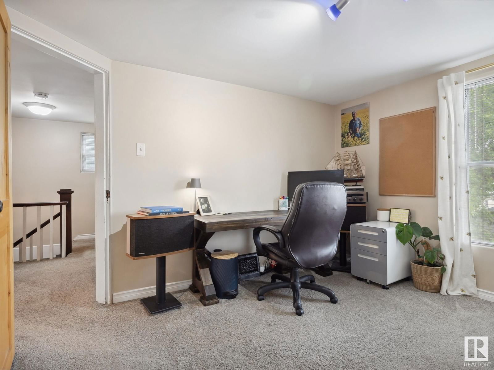 Nw - 11211 95a St Edmonton, Alberta