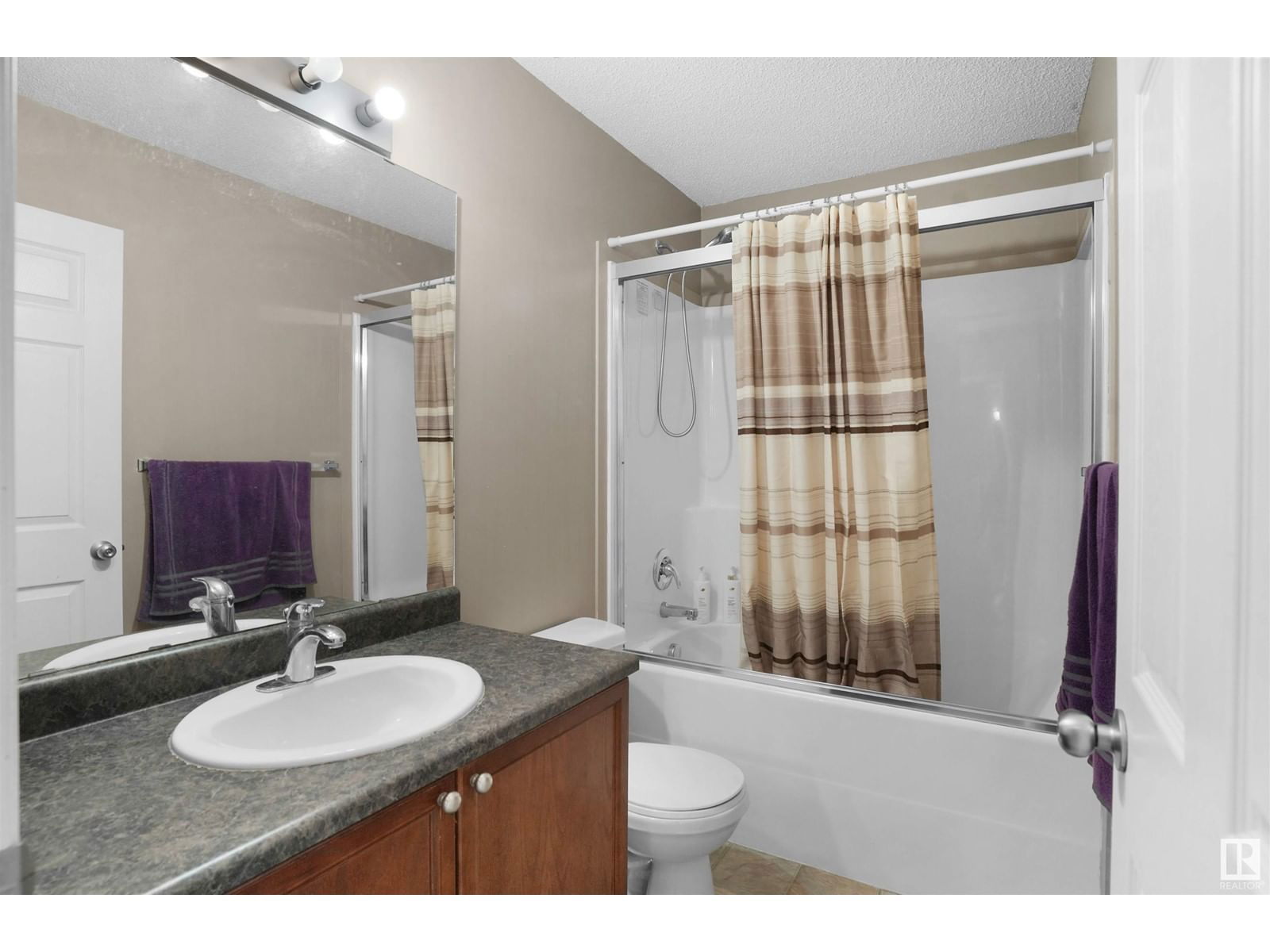 3455 11 St Edmonton, Alberta