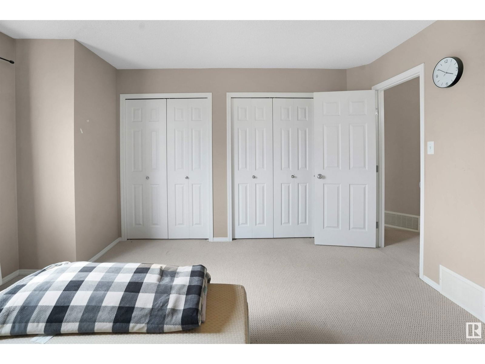 3455 11 St Edmonton, Alberta