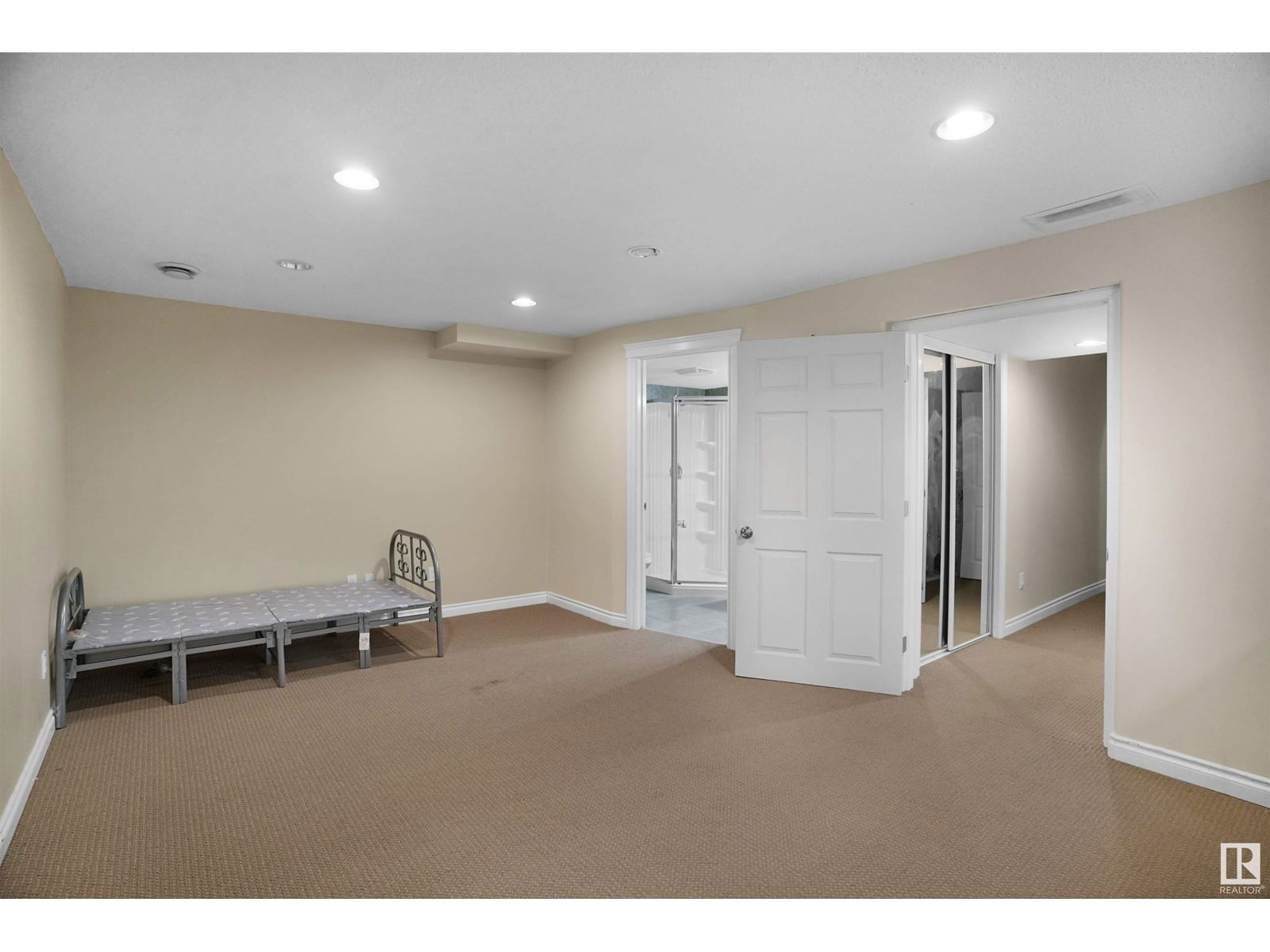 3455 11 St Edmonton, Alberta