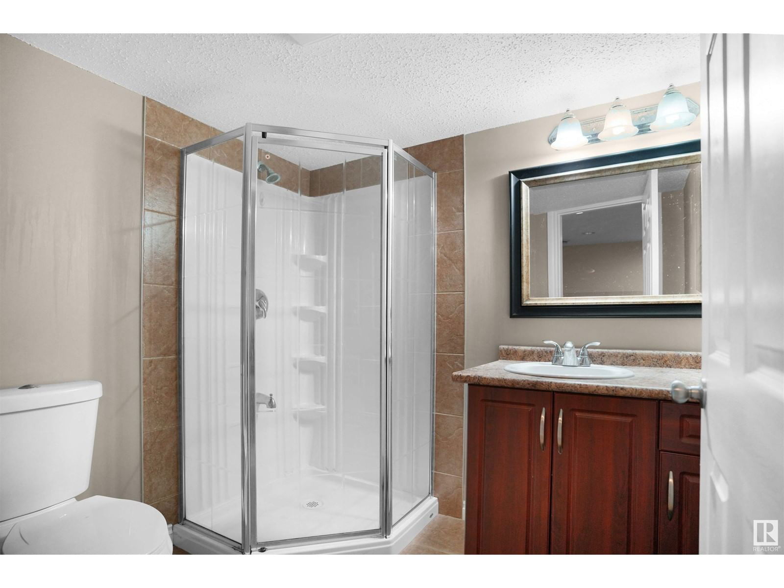 3455 11 St Edmonton, Alberta