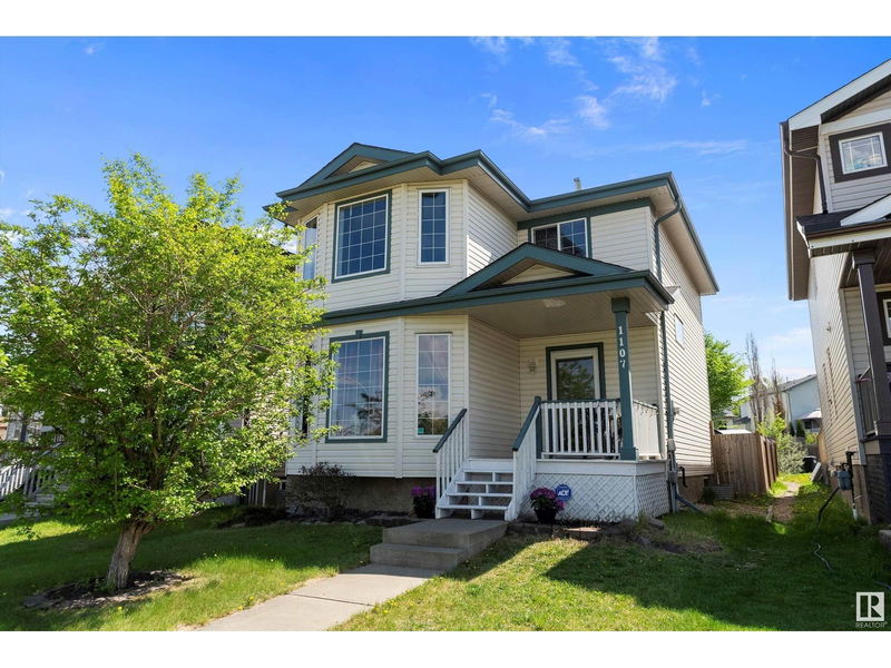 1107 Hyndman Rd Edmonton, Alberta