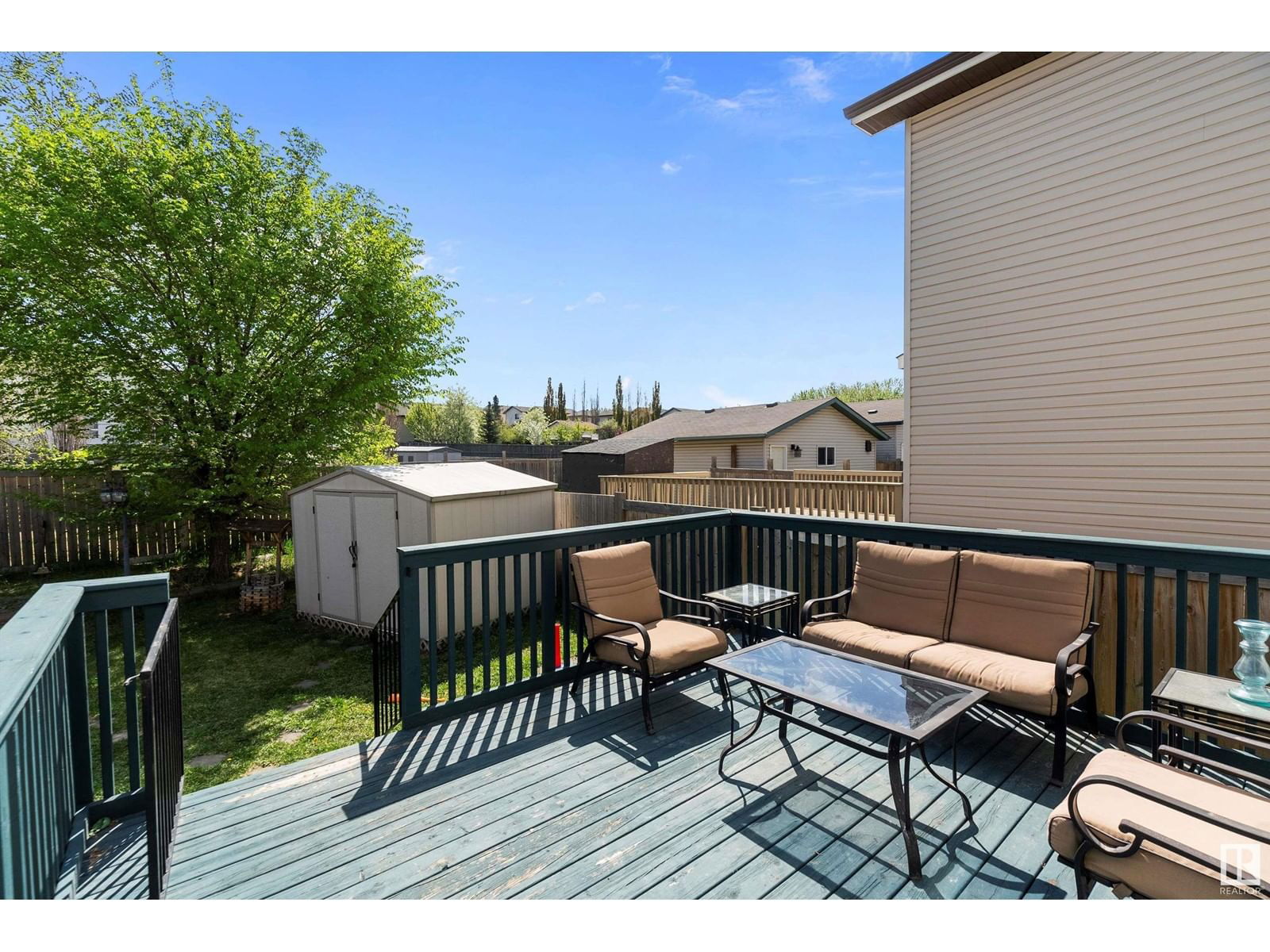 1107 Hyndman Rd Edmonton, Alberta