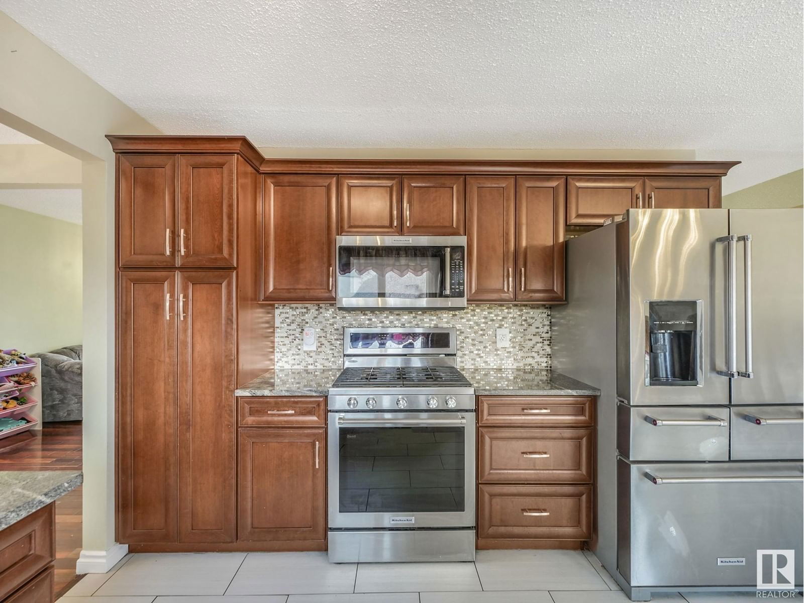 Nw - 18409 62b Av Edmonton, Alberta