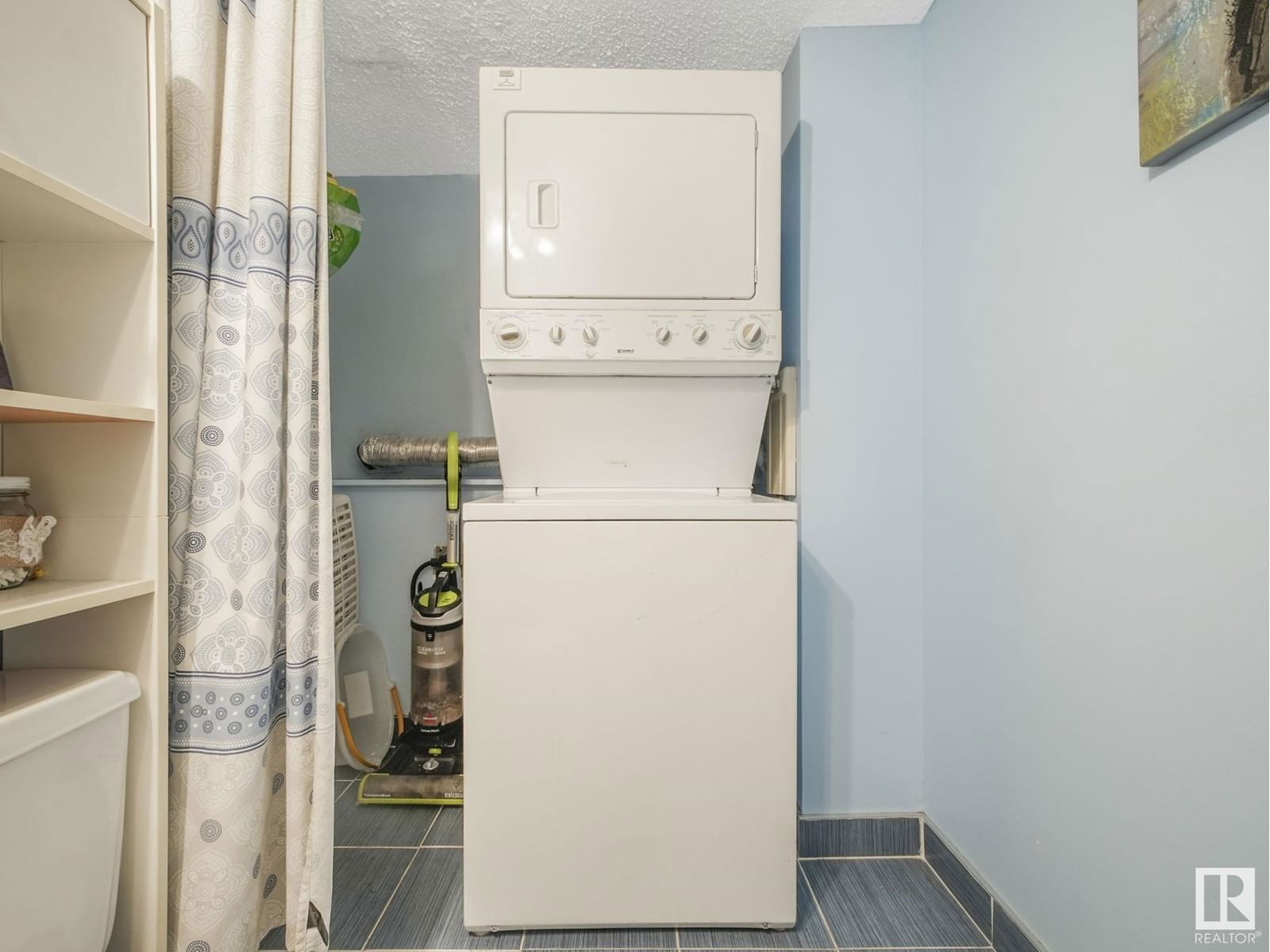 Nw - 18409 62b Av Edmonton, Alberta