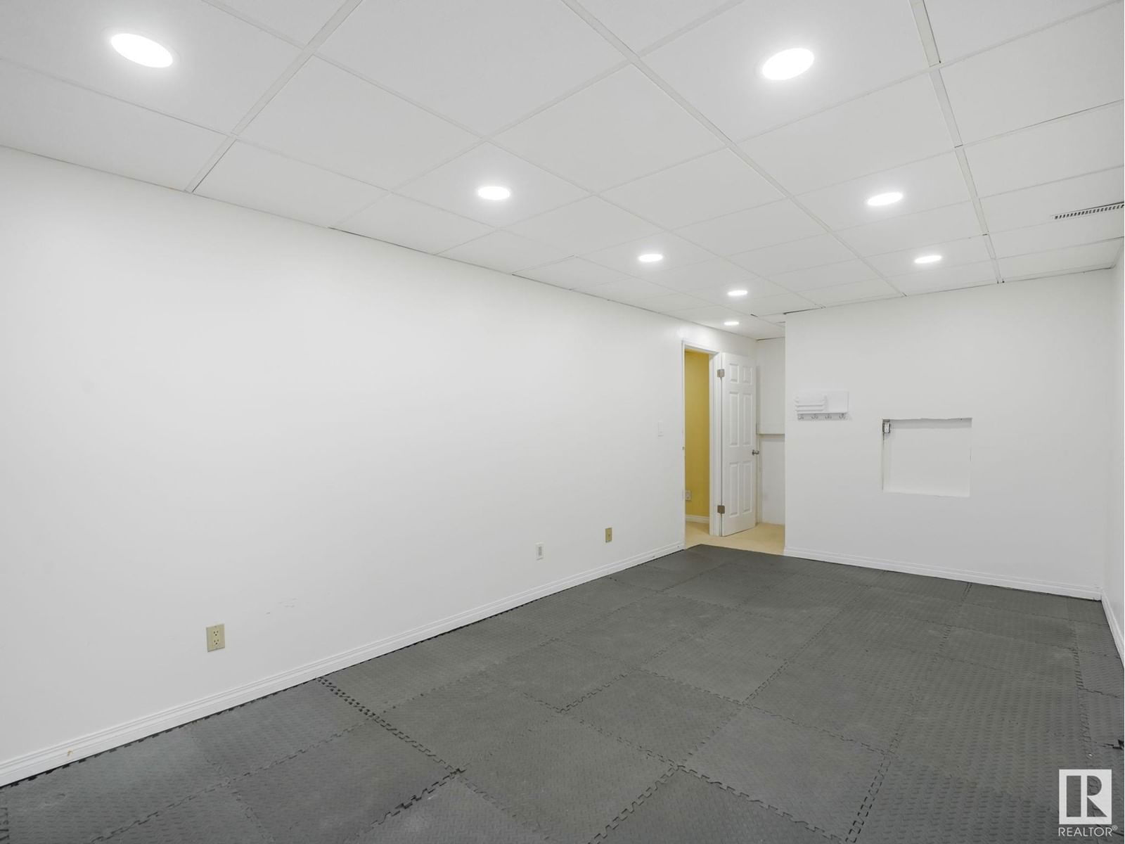 Nw - 18409 62b Av Edmonton, Alberta