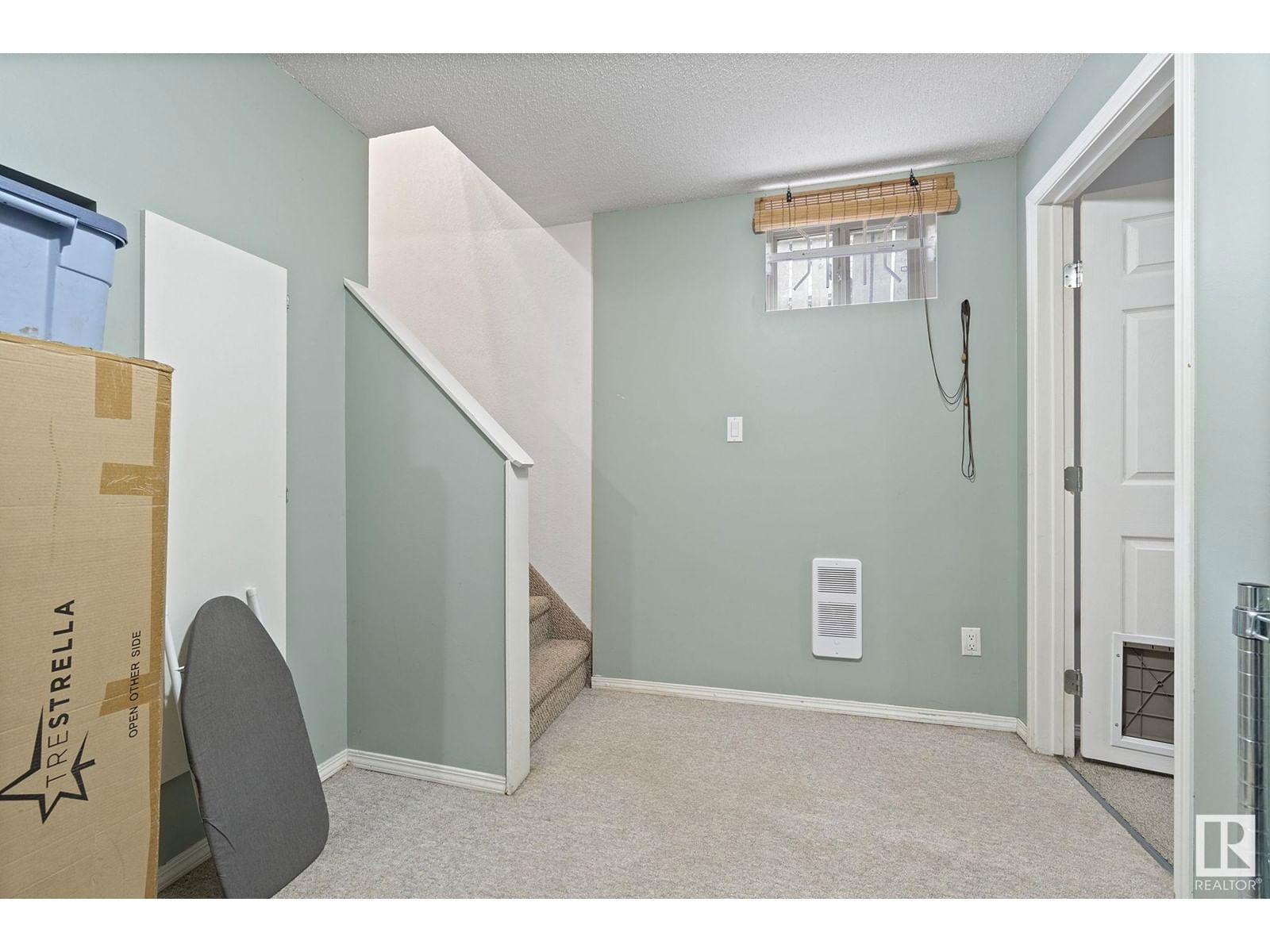 Nw - 3636 116 Av Edmonton, Alberta