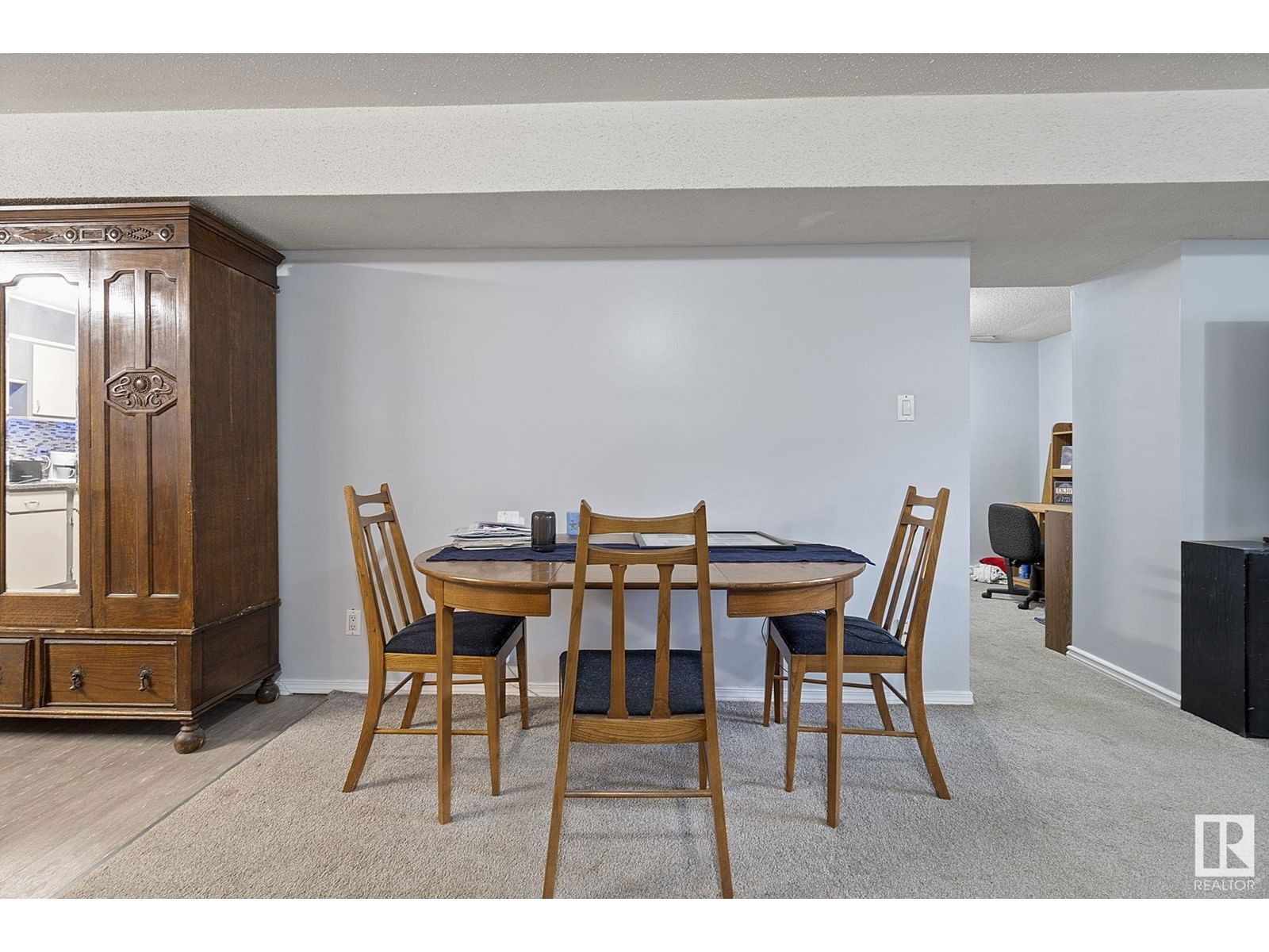 Nw - 3636 116 Av Edmonton, Alberta