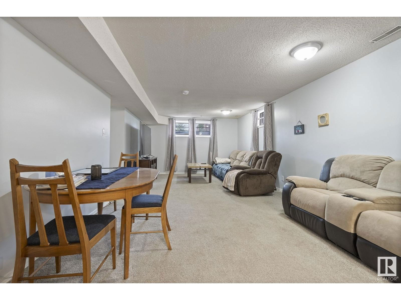 Nw - 3636 116 Av Edmonton, Alberta