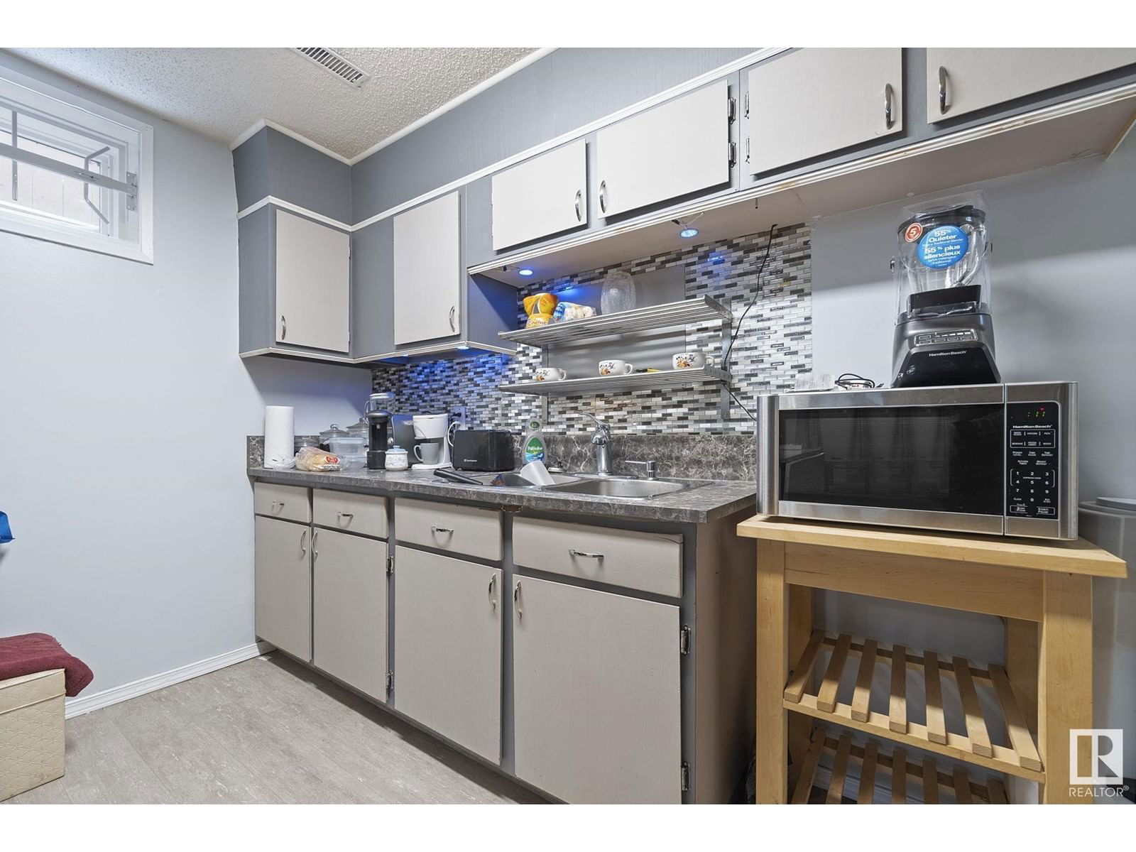 Nw - 3636 116 Av Edmonton, Alberta