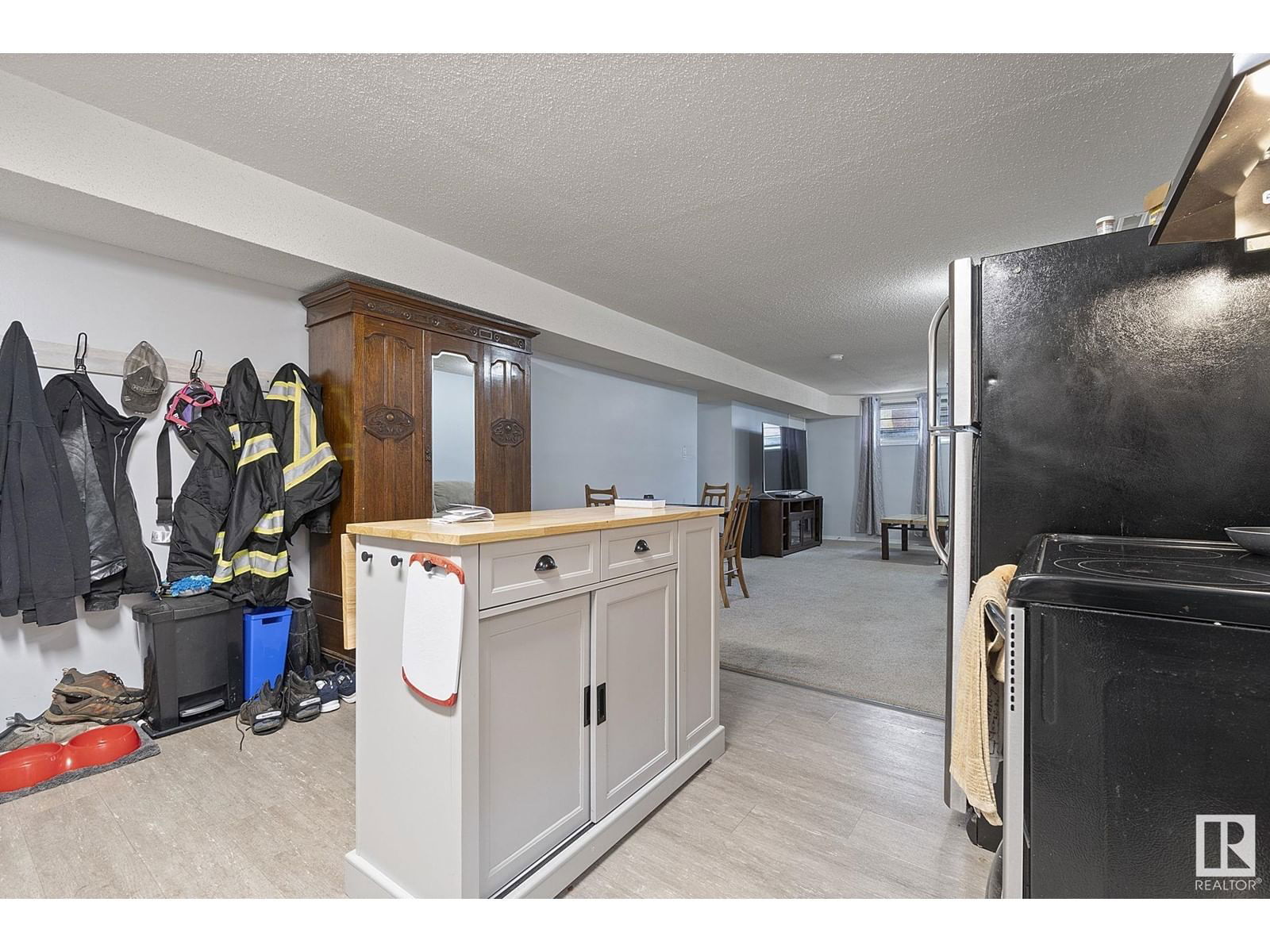 Nw - 3636 116 Av Edmonton, Alberta