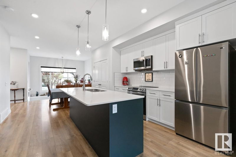 19330 26a Av Edmonton, Alberta