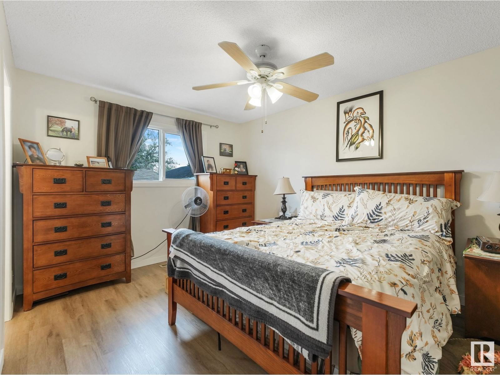 7120 39 Av Edmonton, Alberta