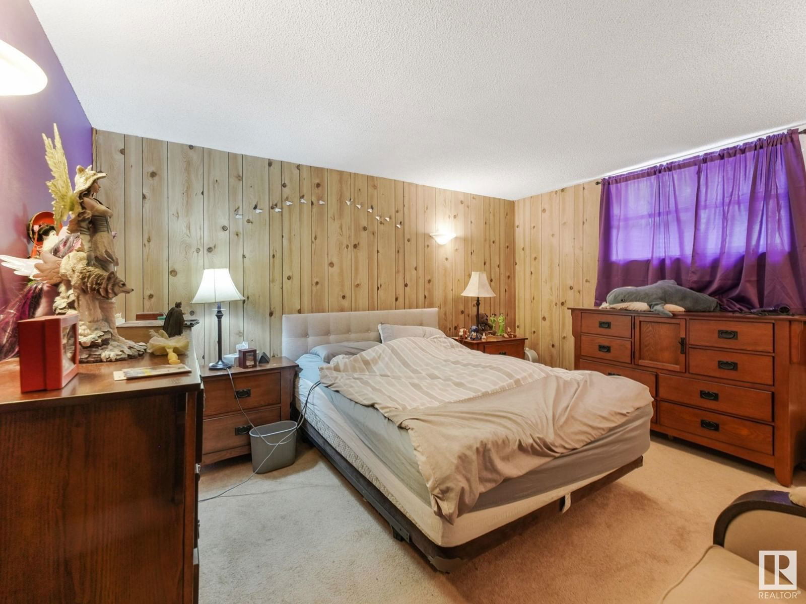 7120 39 Av Edmonton, Alberta