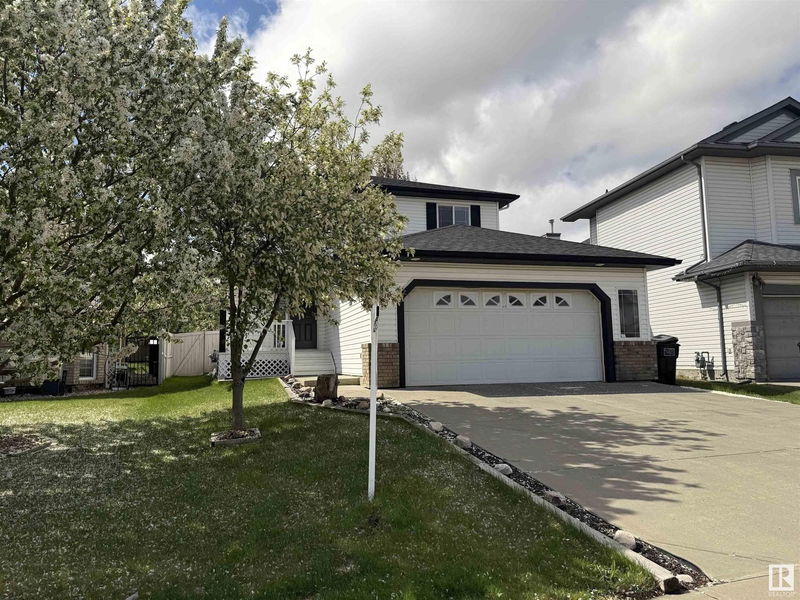 530 Klarvatten Lake Wd Edmonton, Alberta