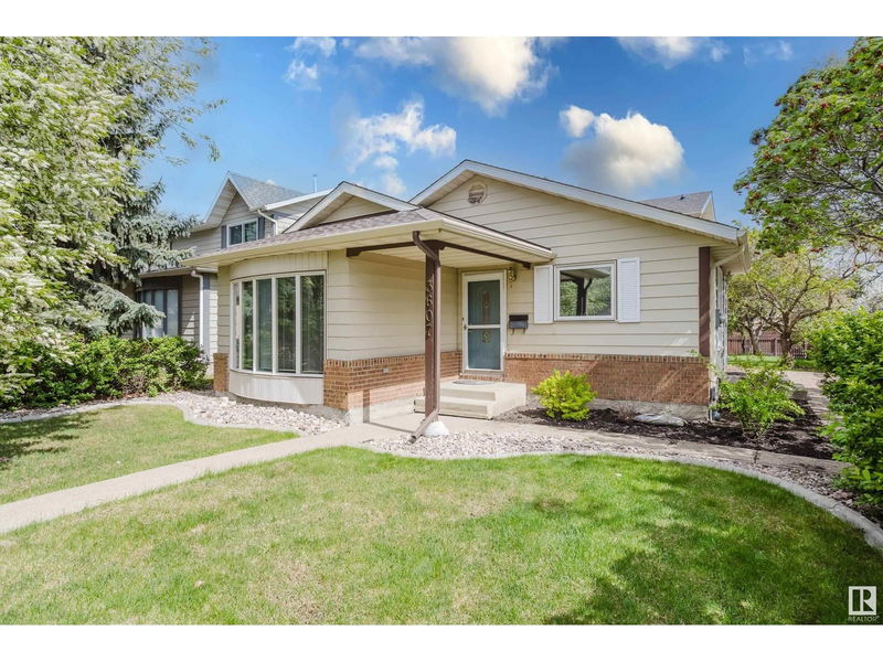 Nw - 3607 56 St Edmonton, Alberta