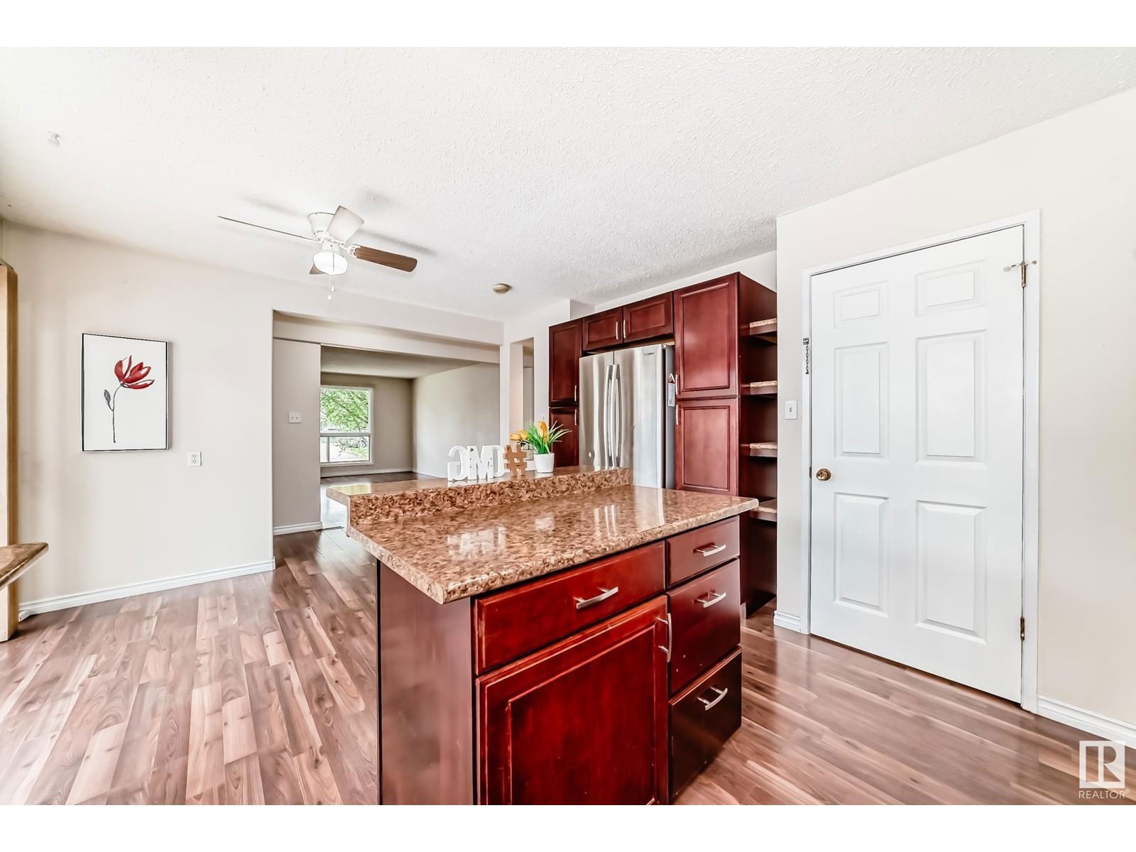 NW - 11820 152 AV Image 16