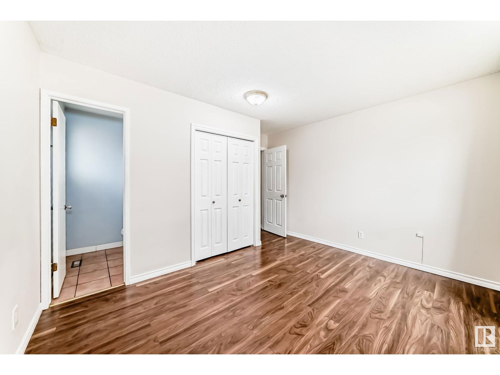 NW - 11820 152 AV Image 25
