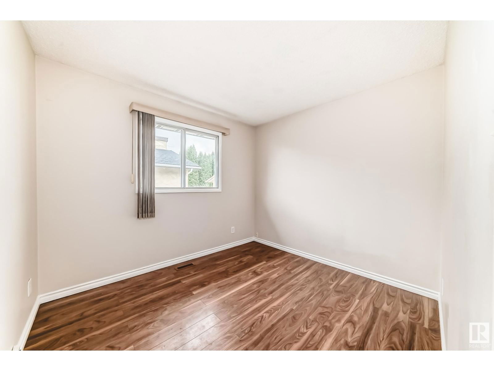 NW - 11820 152 AV Image 27