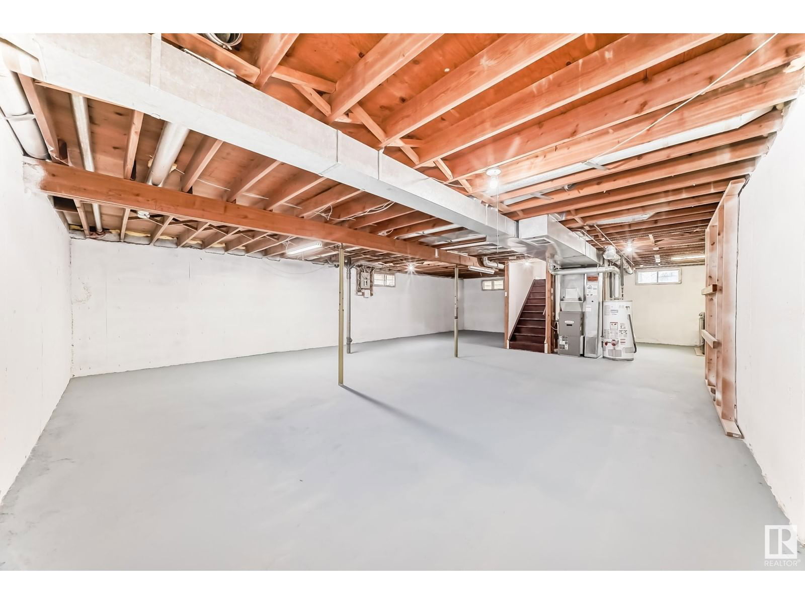 NW - 11820 152 AV Image 36