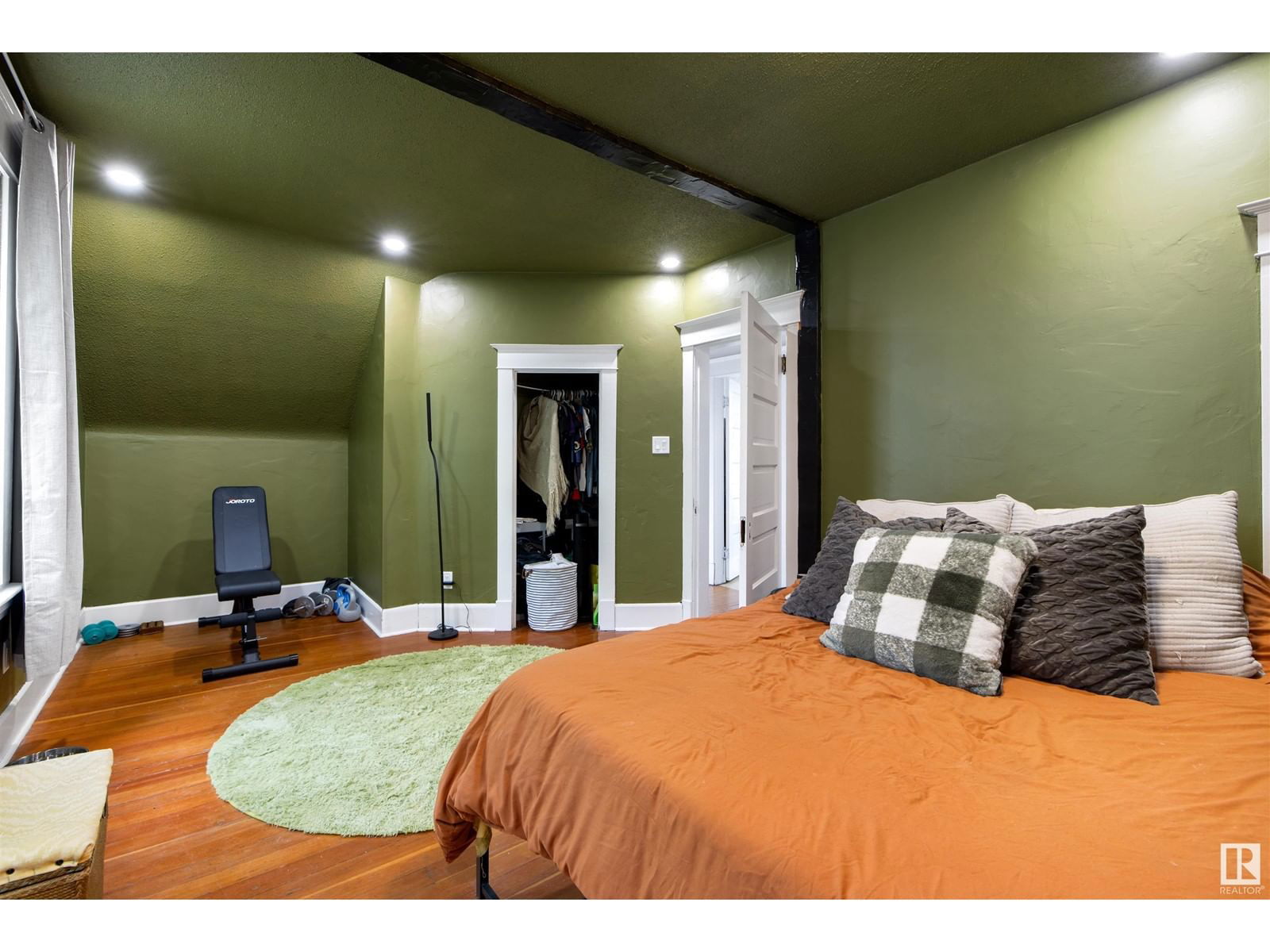 11325 96 St Edmonton, Alberta