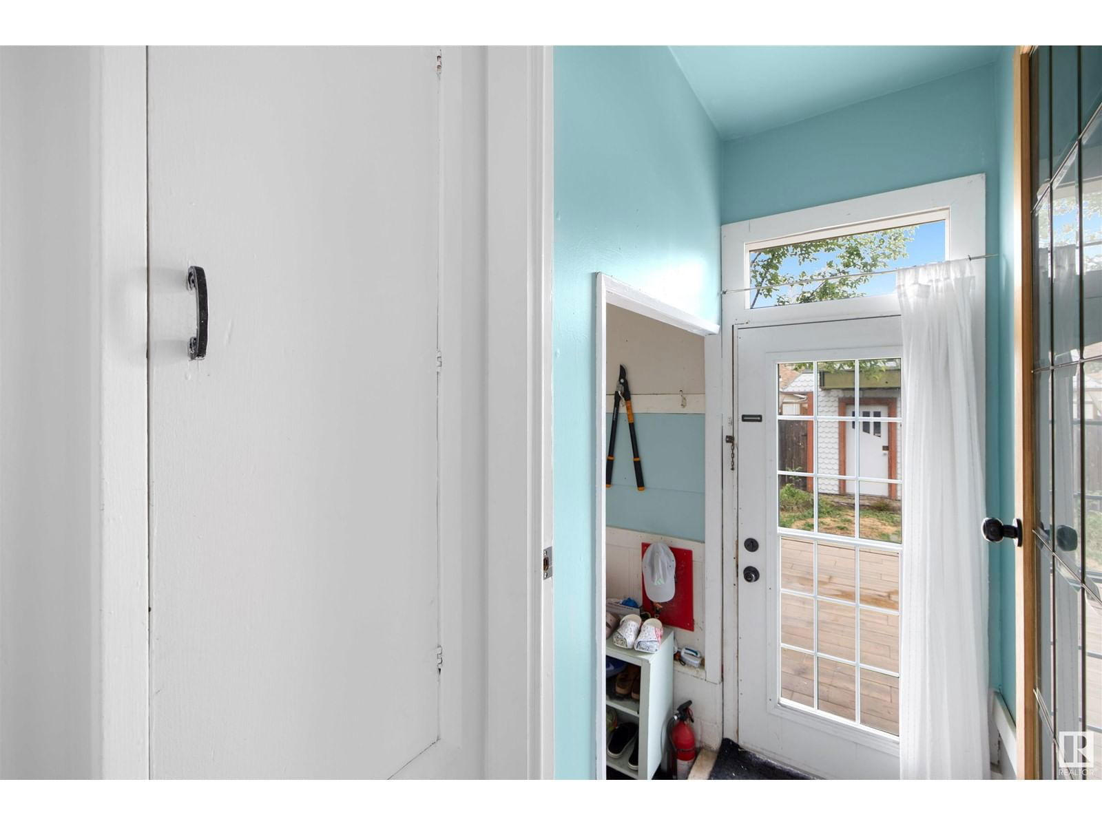 11325 96 St Edmonton, Alberta