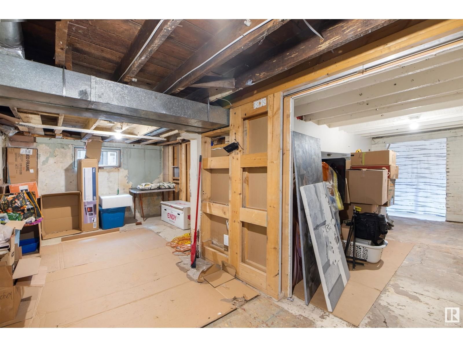 11325 96 St Edmonton, Alberta