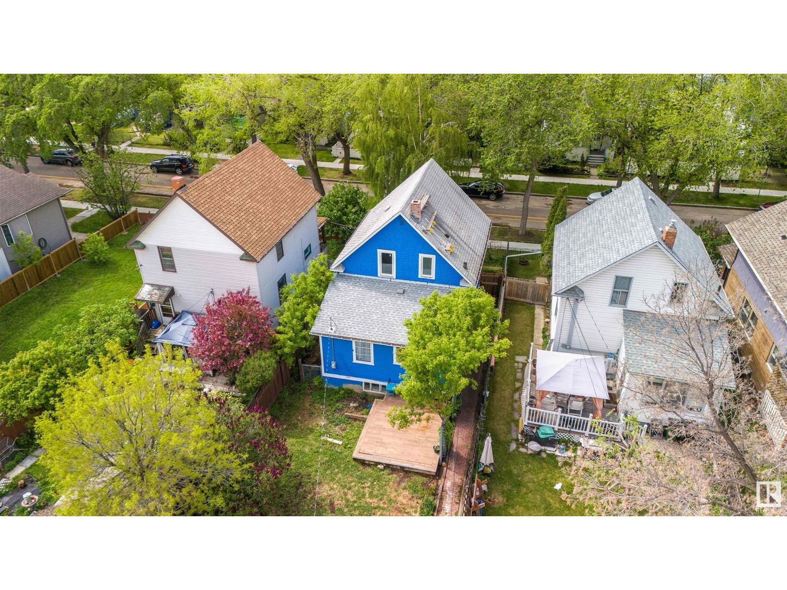 11325 96 St Edmonton, Alberta