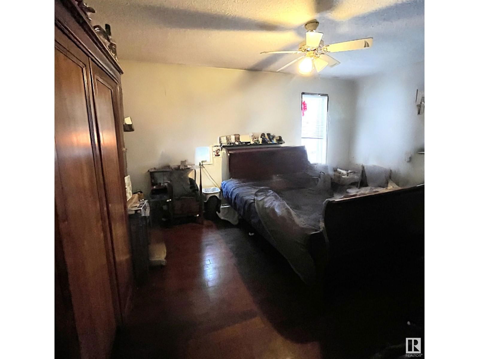 908 Jordan Cr Edmonton, Alberta